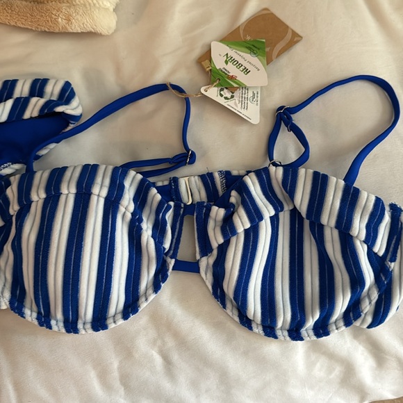 NWT bikini - Picture 3 of 7